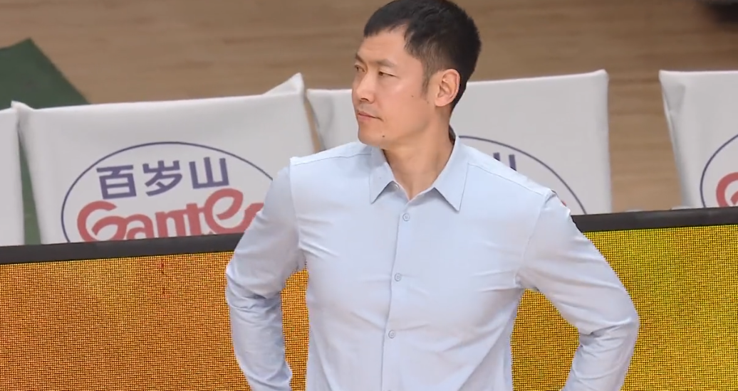 开云体育下载-6消息！知情人曝杨鸣卸任内幕 山西恐遭重罚，迪亚洛离禁赛不远了