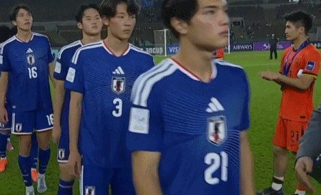 开云-中国U23赛后1举动获日本球迷大赞：中国足球没那么糟糕！